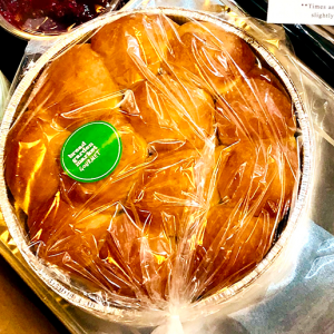 Holiday Hawaiian Bun Wreath Rolls